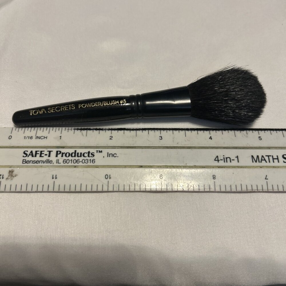 TOVA SECRETS Powder/blush #5 New Rare Find Black Handle Makeup Powder Brush